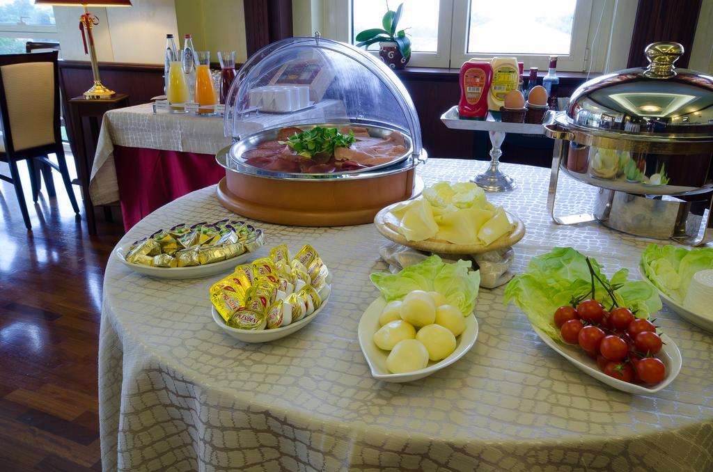 Hotel Ovidius Sulmona Esterno foto
