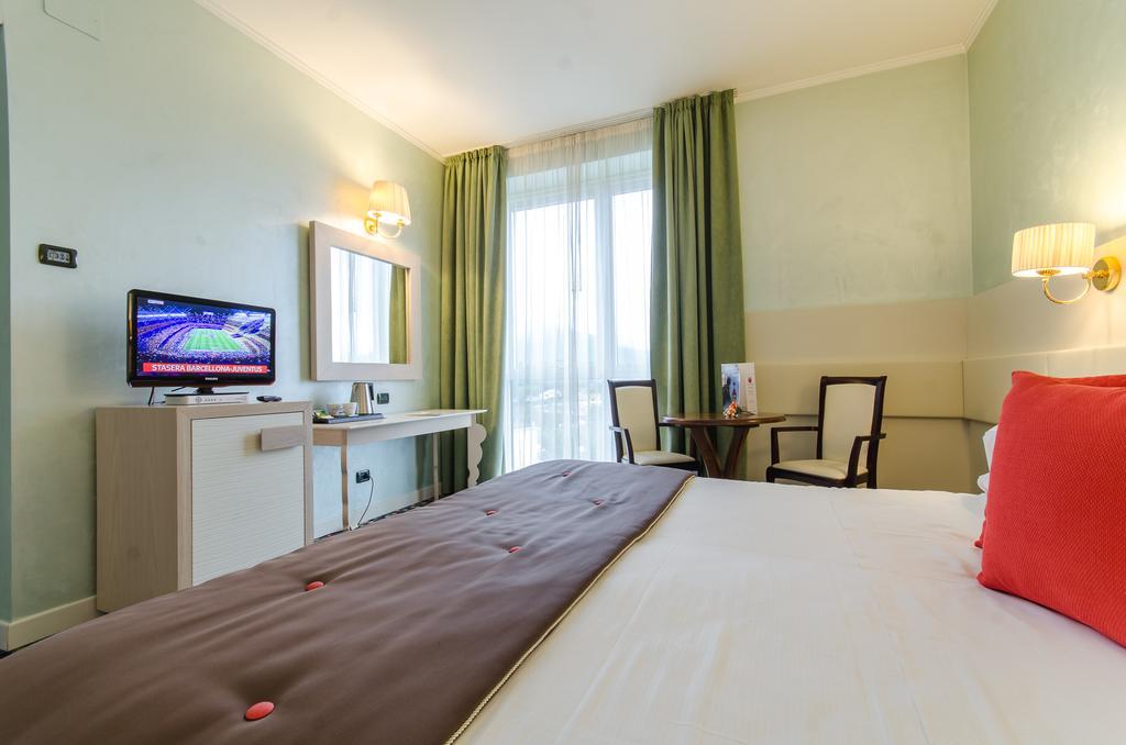 Hotel Ovidius Sulmona Esterno foto