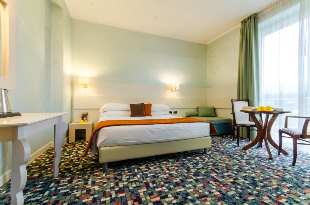 Hotel Ovidius Sulmona Esterno foto